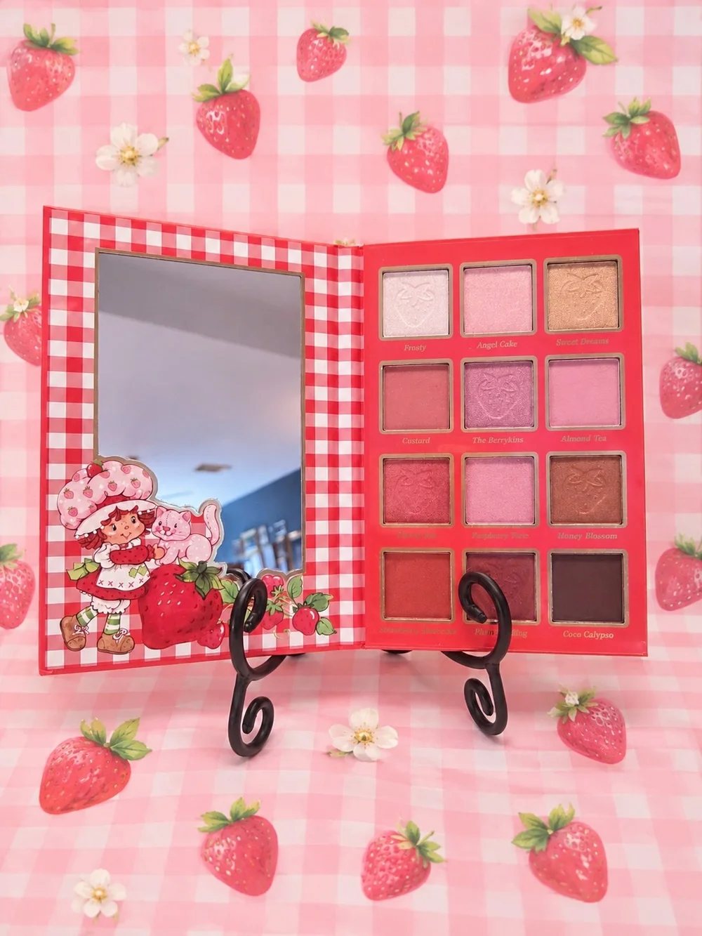 Strawberry Shortcake 12 Pan Eyeshadow Palette - NEW